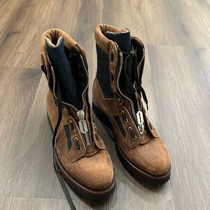 Dsquared boots size 44